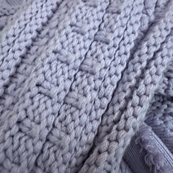 TAHARI lavender cable knit sweater with gold details - Picture 3 of 4